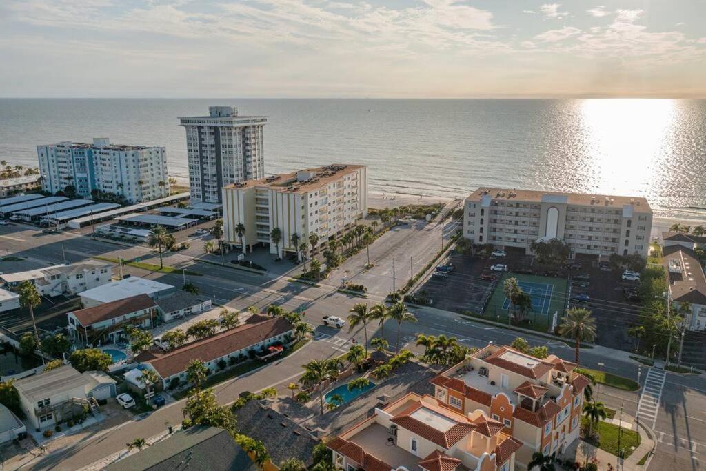 Steps To The Beach And Restaurants! - Coconut Villa'S Suite 1 St. Pete Beach Luaran gambar